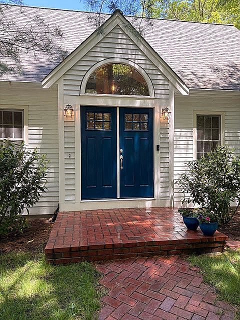 1st image of 20 Shannon Way