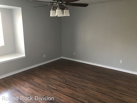 5th image of 1516 Parkfield Cir