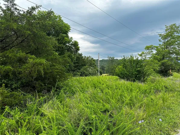 3820 Murphy Rd, Farmington, MO 63640