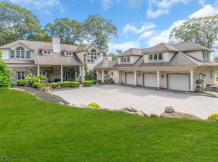 89 Miller Rd, Kinnelon, NJ 07405