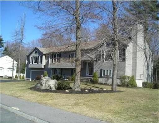 1st image of 24 Leslie Ln