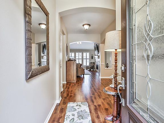 4th image of 2127 Autumn Fern Dr #1