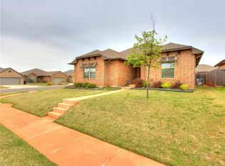 16412 Iron Fire Ct, Edmond, OK 73013
