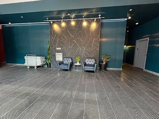 Entry / hallway, photo 2
