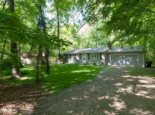 10400 Woodlawn Dr, Portage, MI 49002
