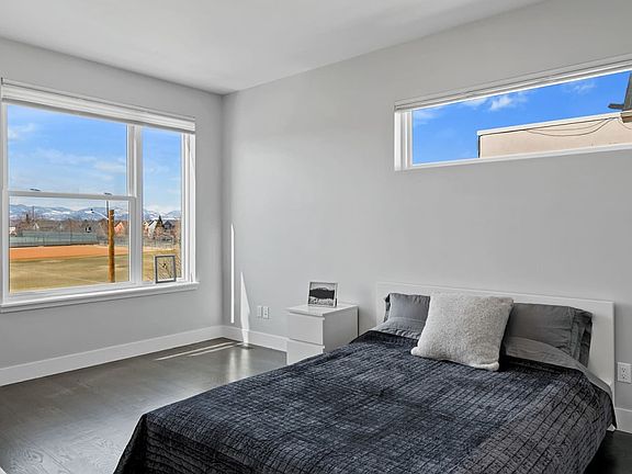 4th image of 1820 N Julian St Unit 101