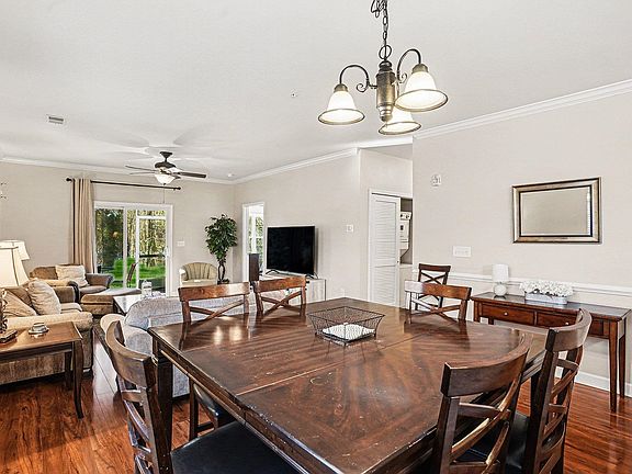5th image of 6253 Catalina Dr. #1111