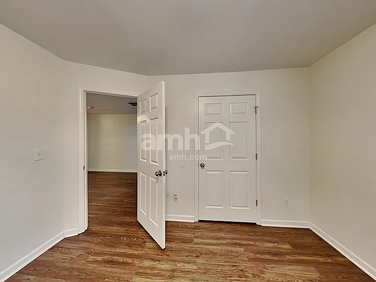 3872 Rosebud Park Dr — Photo 21