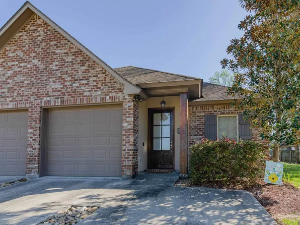 18231 Pintail Cove Dr, Baton Rouge, LA 70817