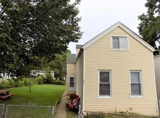 821 Regina Ave, Saint Louis, MO 63125