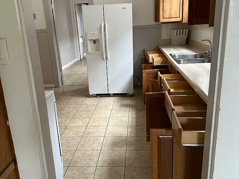 924 N Roman St — Photo 13