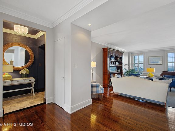 4th image of 3750 N Lake Shore Dr APT 14C
