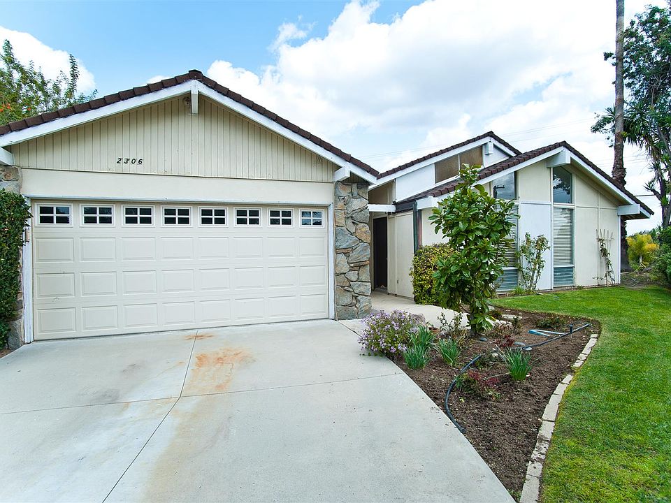 1st image of 2306 Camino Escondido