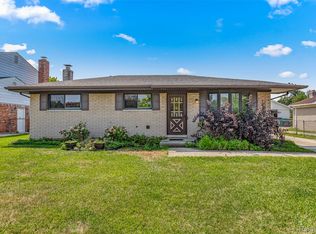 20227 Roche Rd, Brownstown, MI 48183