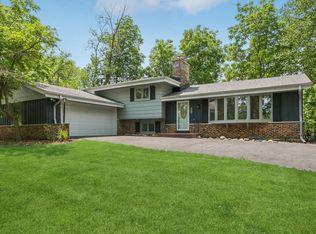 3325 Bradee Rd, Brookfield, WI 53005