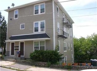 15 Ward St, Woonsocket, RI 02895