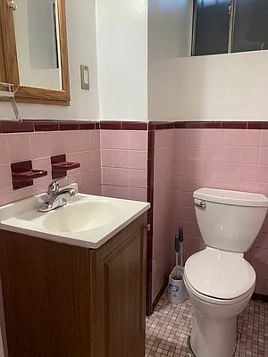 Rented by Voro, LLC | media 6