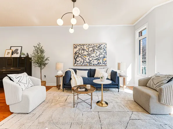 27 Copperstone Cres, Richmond Hill, ON L4S 2C5