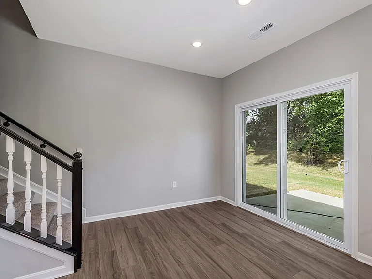4860 Osprey Pointe Dr — Photo 21