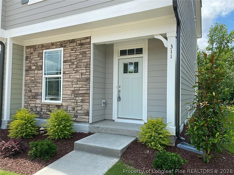 311 Old Grove Ln — Photo 2