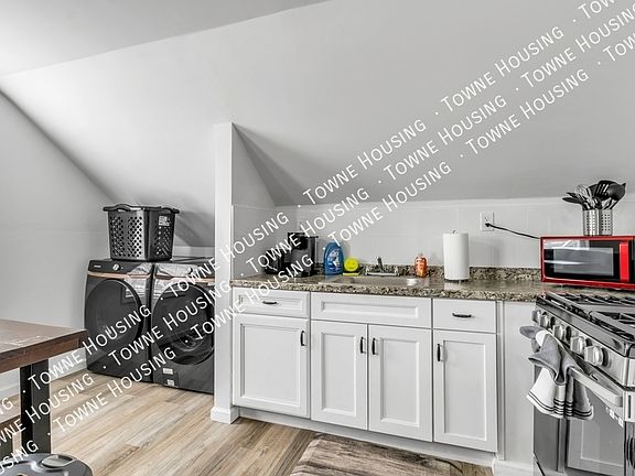 5th image of 240 Trenton Ave #2
