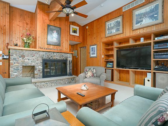 4th image of 29305 Thunder Mountain Dr
