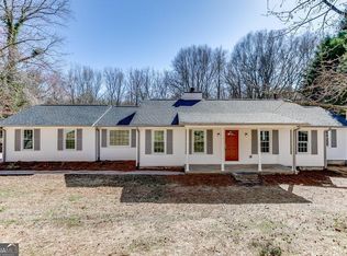 3586 Thompson Bnd, Gainesville, GA 30506