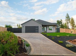 5003 Country Club Dr, Paradise, CA 95969