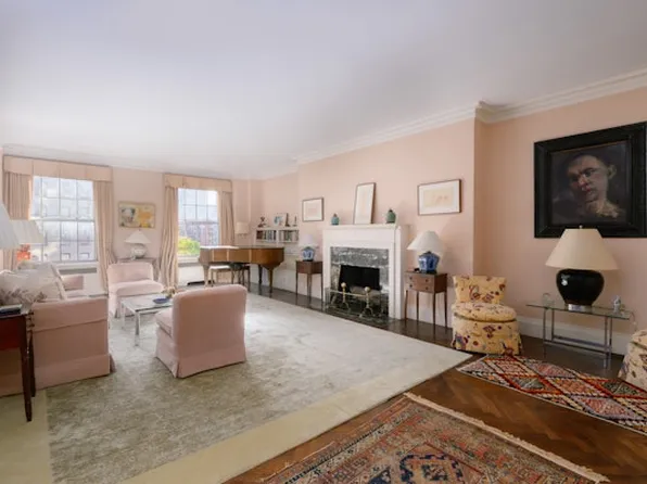 1220 Park Avenue image 1 of 10