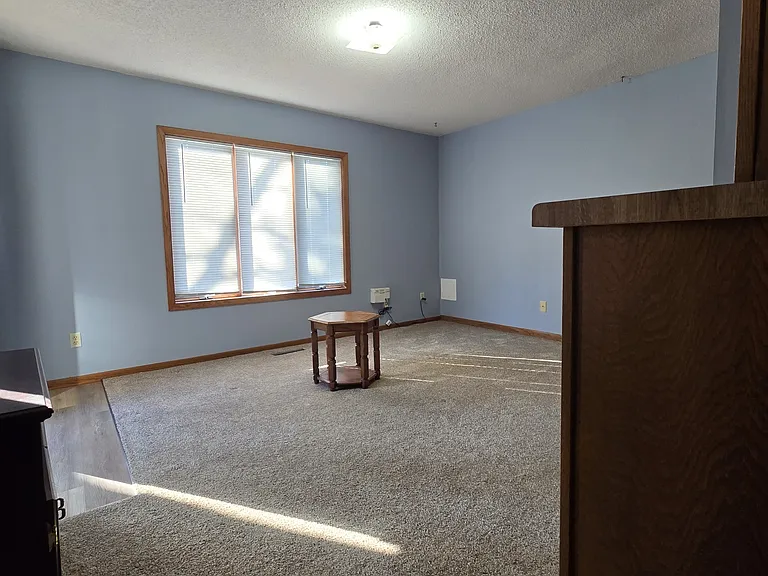 138 Sargent Dr #1 — Photo 3