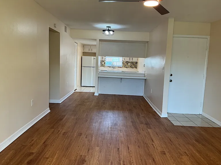 179 Ulster Ln — Photo 8