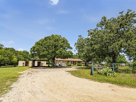 2nd image of 1336 County Road 563