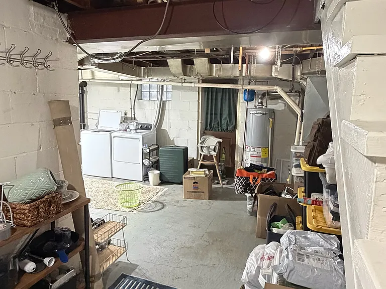 526 Bellaire Ave — Photo 30