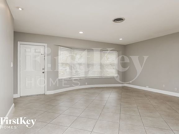 3rd image of 6119 NW 18th Ct