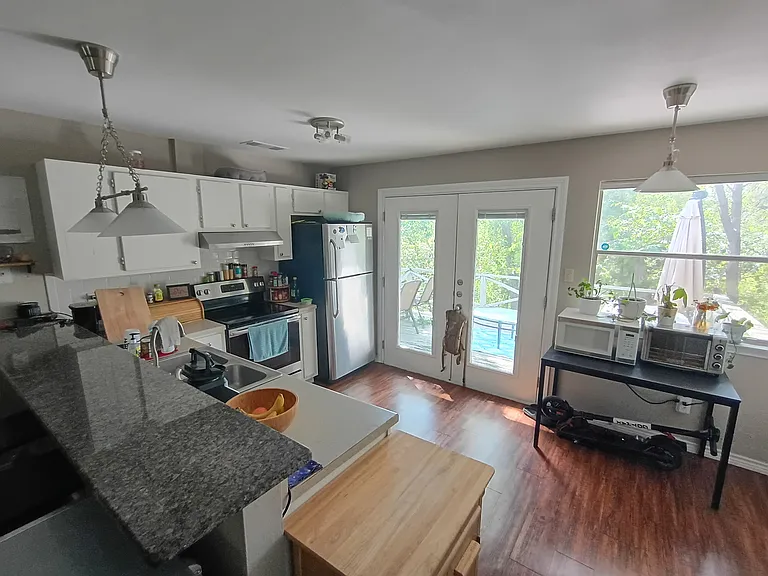 11806 Cedar Valley Cv #B — Photo 6