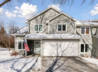 1596 Geske Rd, Chaska, MN 55318