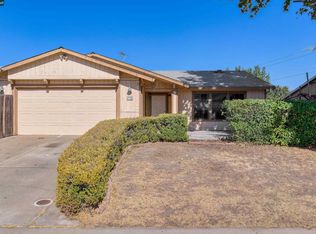 735 Crosswind Dr, Sacramento, CA 95838