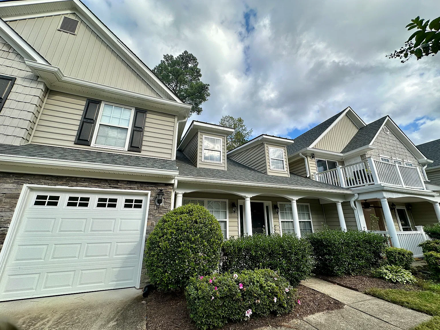 2 bed, 1660 sqft, $2,000 — Photo 2