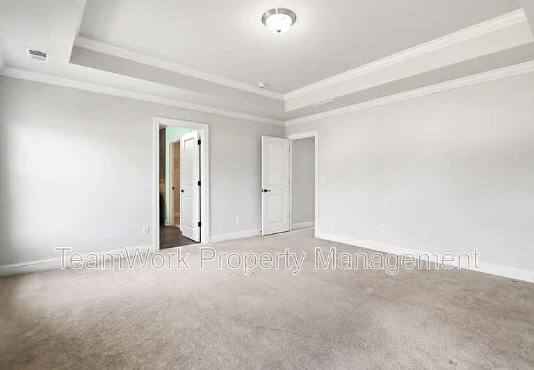 233 Seaworthy St — Photo 22