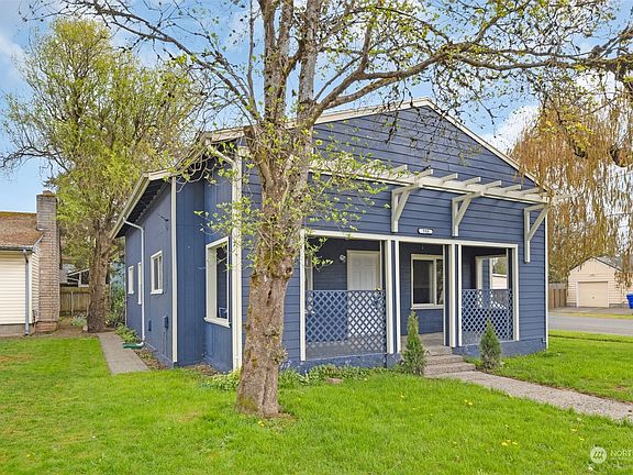 3rd image of 900 N 7th Avenue