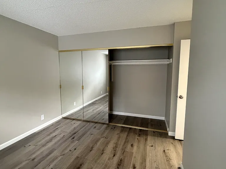 2024 Sierra Rd #16 — Photo 17