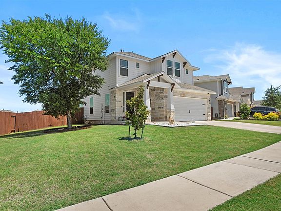 5th image of 324 Gaida Loop