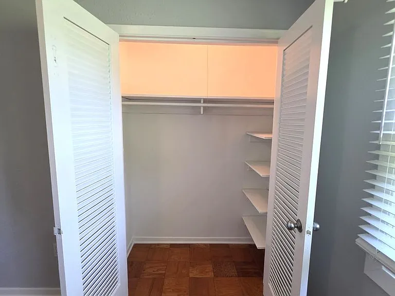 548 Pelican Ave — Photo 16