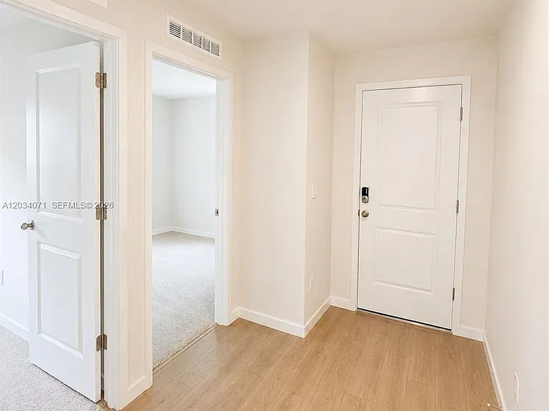 544 Ilaria Ct — Photo 14