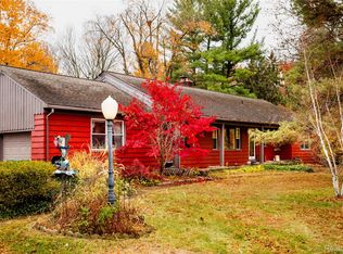 13961 Ridgewood Dr, Plymouth, MI 48170