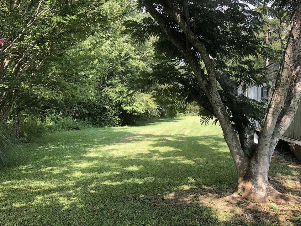 2nd image of 296 E Southwinds Dr