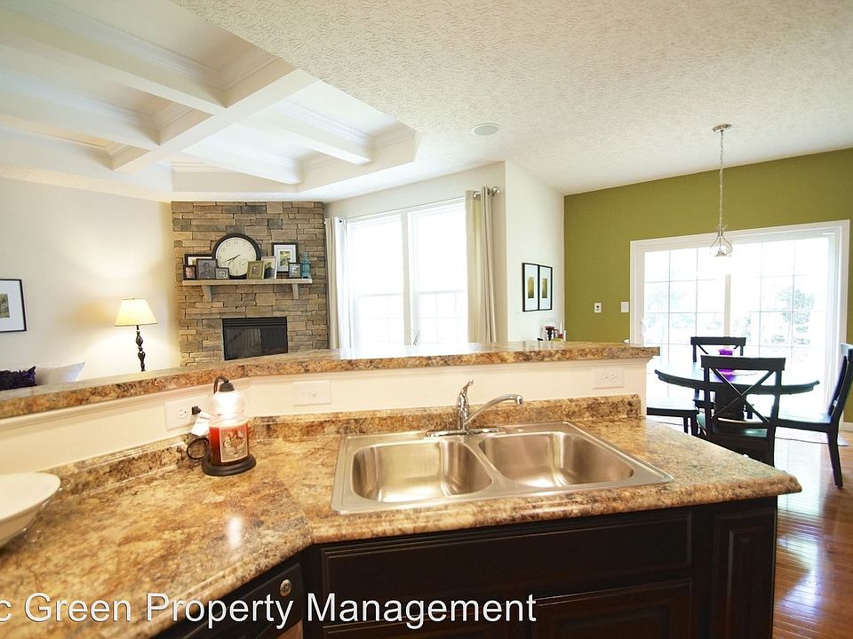 1st image of 3947 Berrywood Dr