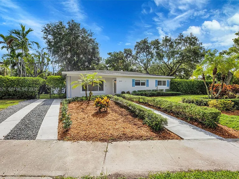 8141 SW 62nd Ct — Photo 6