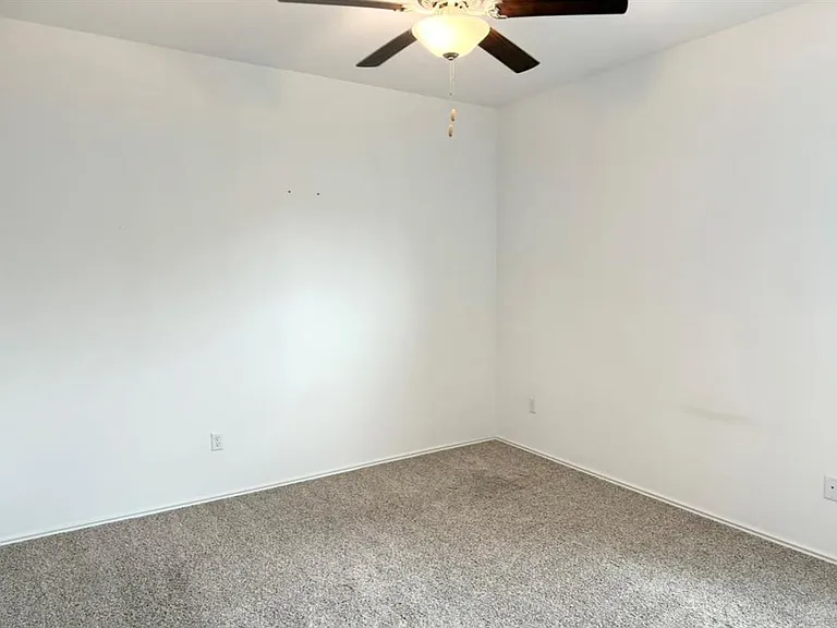 13707 Tordillo Dr — Photo 10