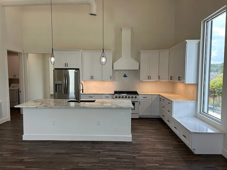 165 Morrow Ave #201 — Photo 14